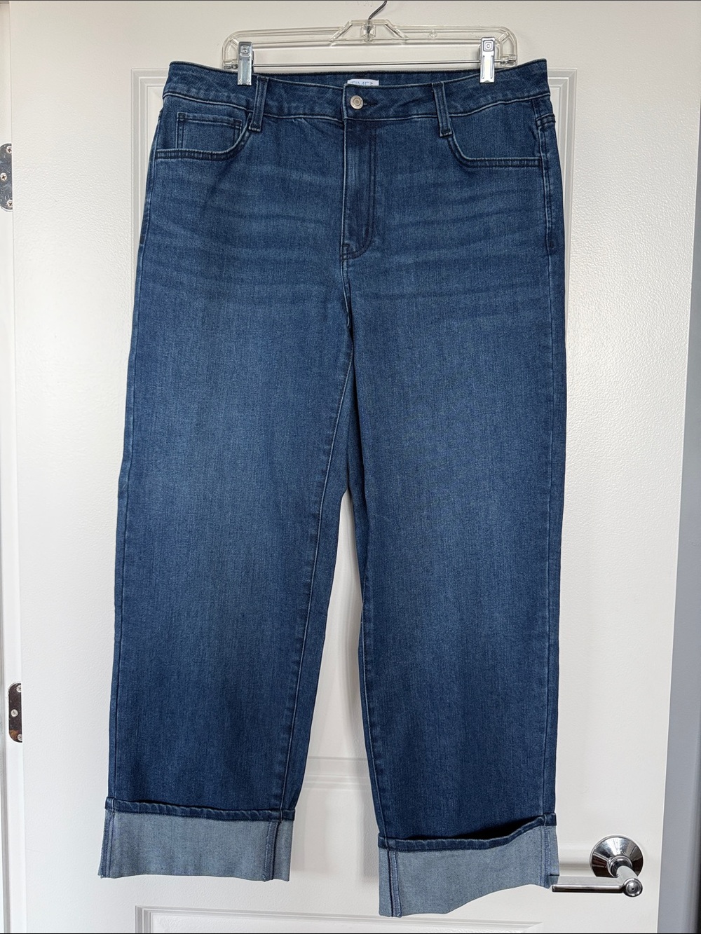 Women’s Dark Blue Cuffed Jeans